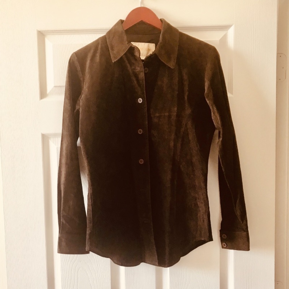 ♣️ 💯% SUEDE MARGARET GODFEY BUTTON DOWN SHIRT ♠️